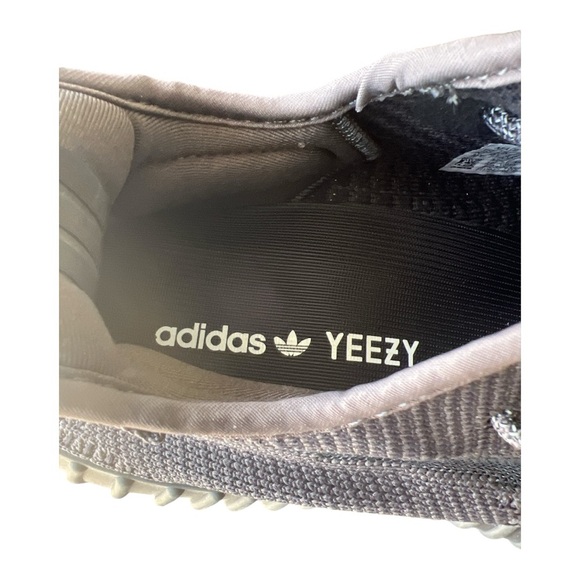 Adidas Yeezy 350 Boost non reflective Black Shoe Size Men’s 10. New w/o Box. - Picture 8 of 10